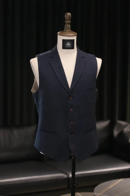 Navy Gentleman’s Three-Piece Suit – Tailored Classic Wedding Collection