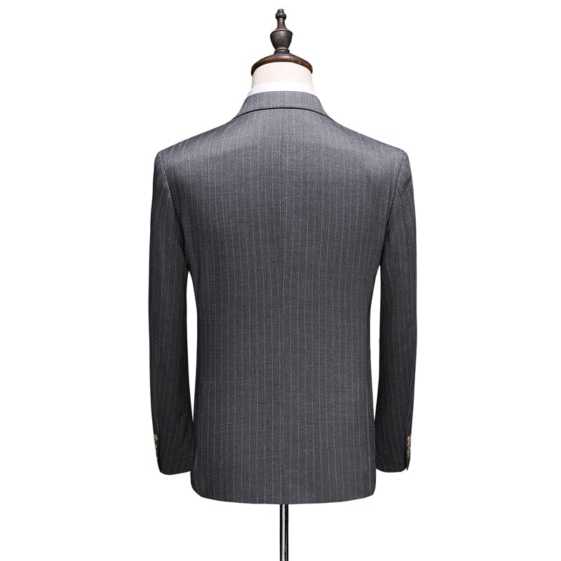 Men's Gray Fine-Stripe Double-Breasted Three-Piece Suit
