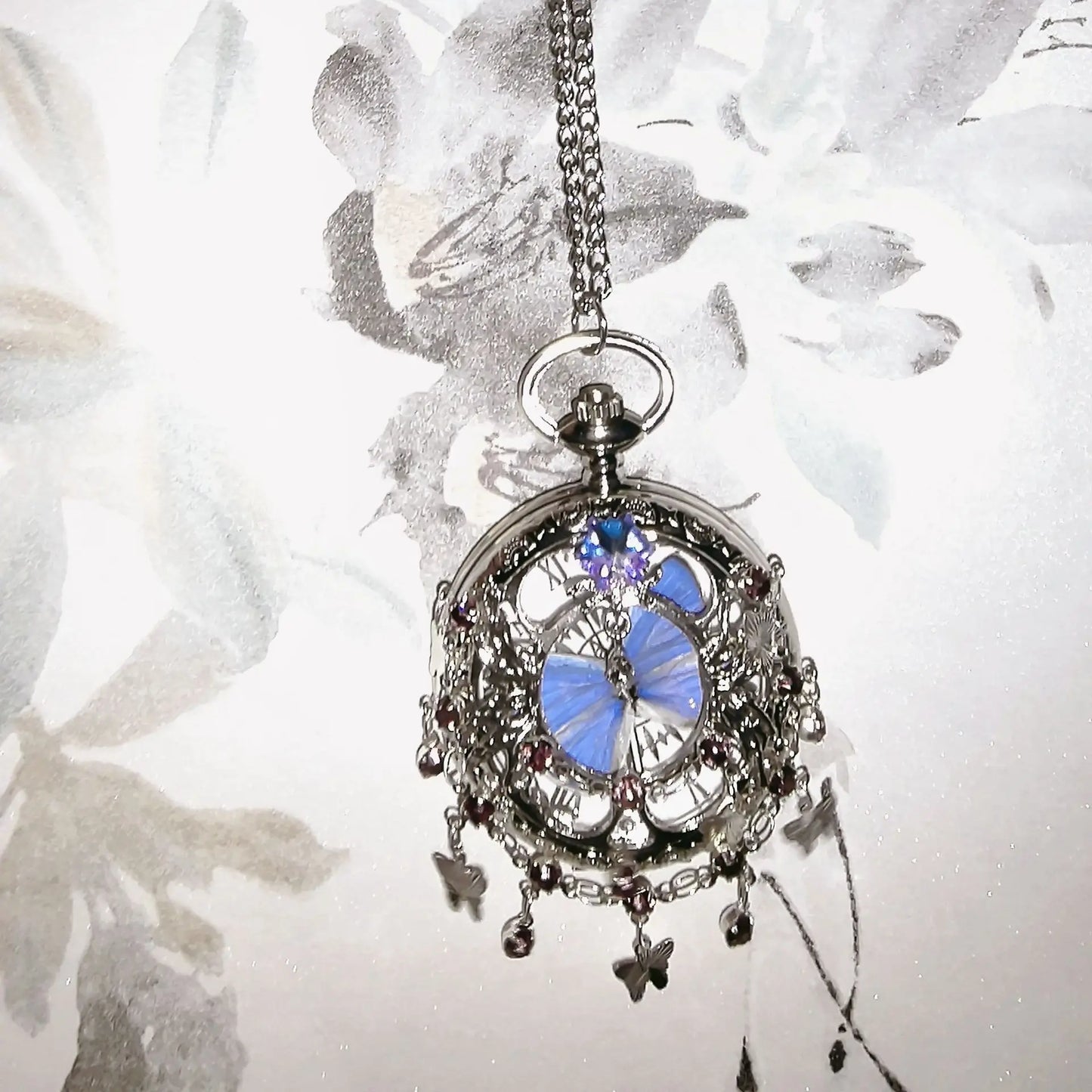 Butterfly Pocket Watch – Vintage-Inspired Keepsake with Crystal Charms