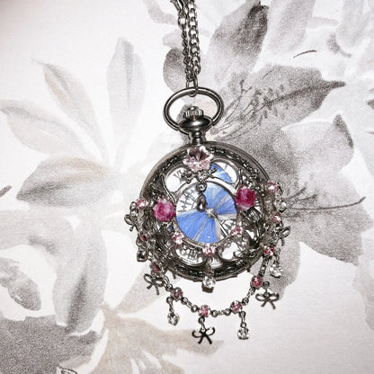 Butterfly Pocket Watch – Vintage-Inspired Keepsake with Crystal Charms